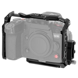 NEEWER Lumix GH6 Camera Cage, Aluminum Video Rig with HDMI Cable Clamp, NATO Rail, 1/4″ 3/8″ Threads, Cold Shoe, Arca Type QR Baseplate Compatible with Panasonic Lumix GH6 DJI RS3 Pro RSC2 RS2, CA055